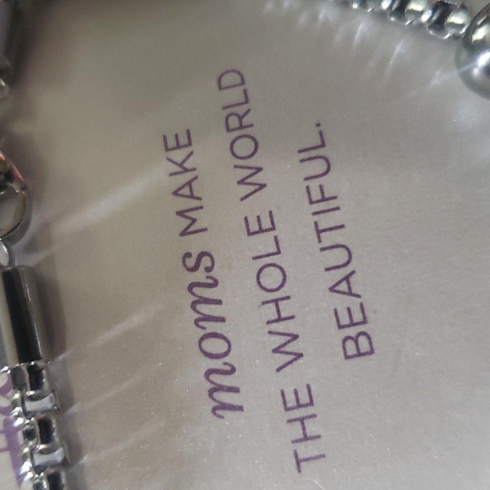 Hallmark - Picture 5 of 7